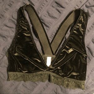 Auden Plunge Velvet Bralette